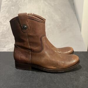 Frye Boots Melissa Short Button Womens Size 8.5 Brown Leather Ankle Moto Western